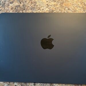 Apple MacBook Laptop